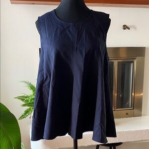 Chic Club Monaco Navy Women’s Sleeveless Swing Top